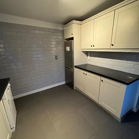 Luxury Triple Near Croke Park -1 Dublin